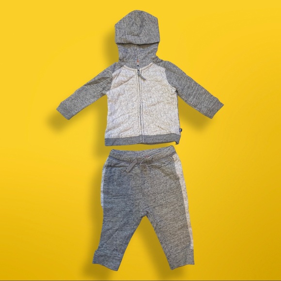Baby b’gosh two tone gray sweatsuit - Picture 1 of 3